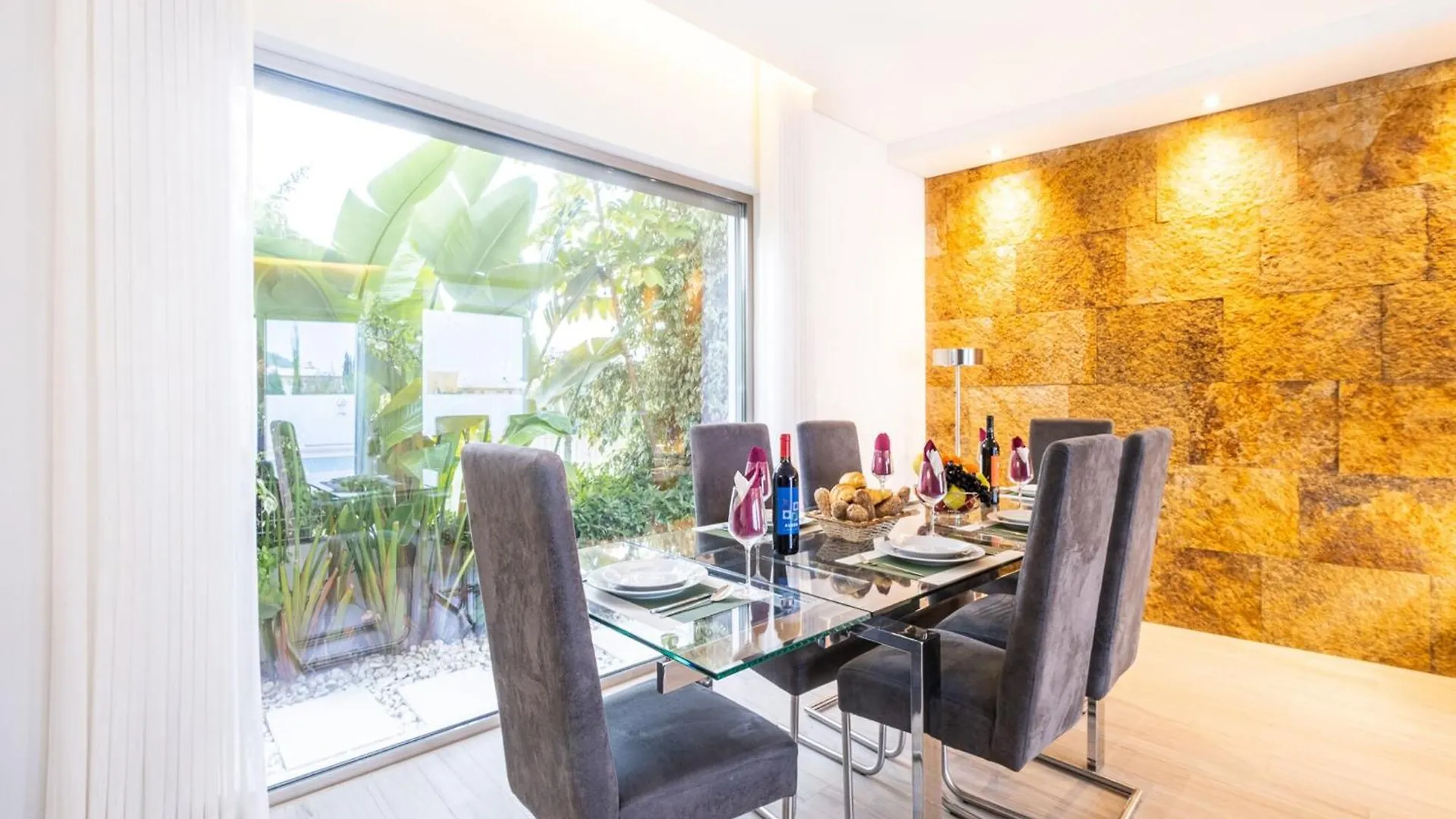 Fantastic Villa,With Private Pool Albufeira 0*,  Portugalia